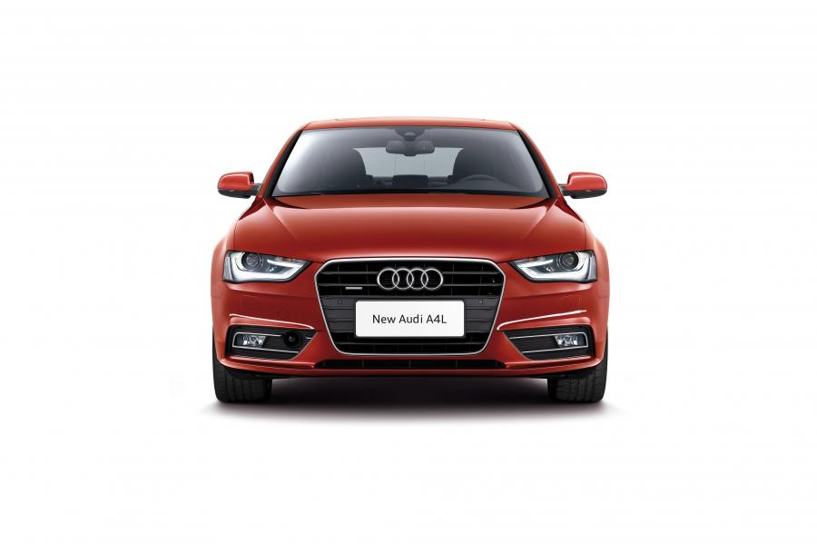  Audi A4L 50 TFSI Quattro (B8, 8K) 2012 года  (CN) (фото 2 из 9)